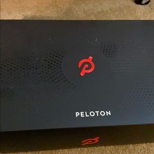 Peloton brand new men’s size 13 never been worn